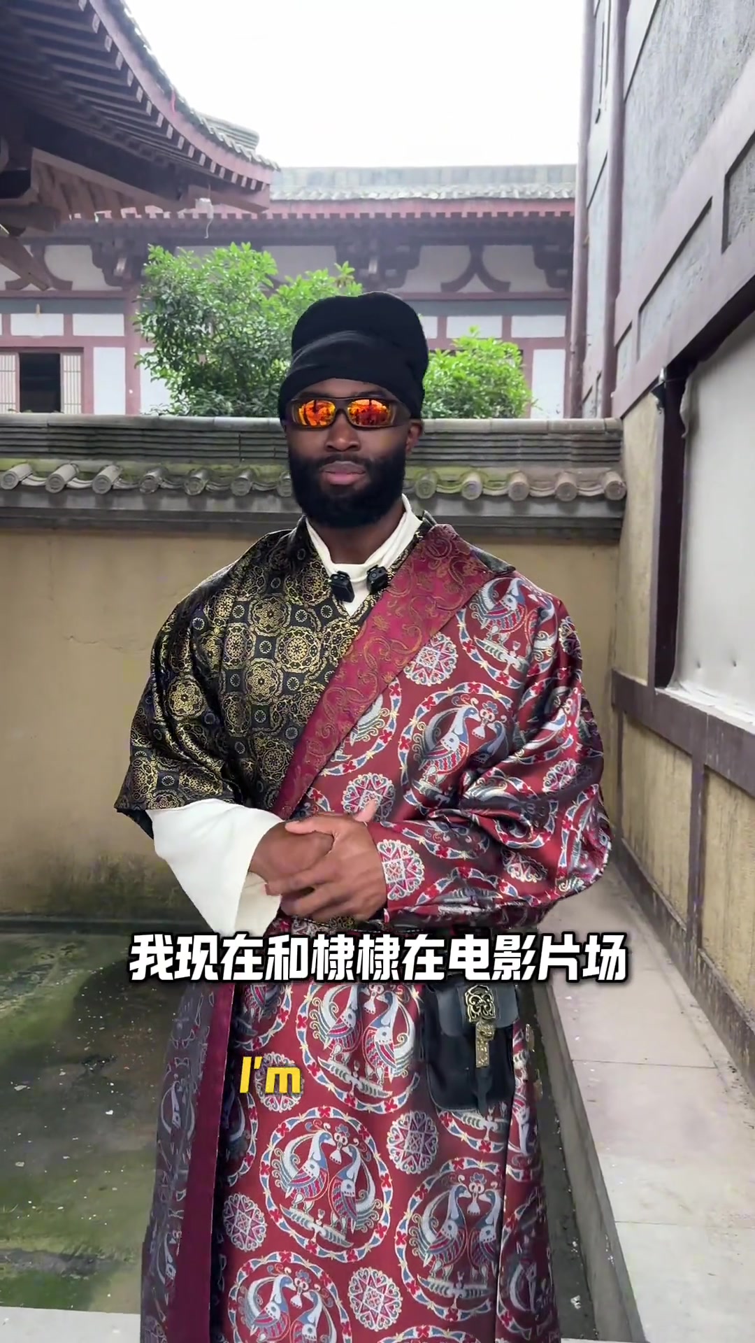 杰伦·布朗横店探班王鹤棣 古装造型出镜 杰伦·布朗横店探班王鹤棣 古装造型出镜