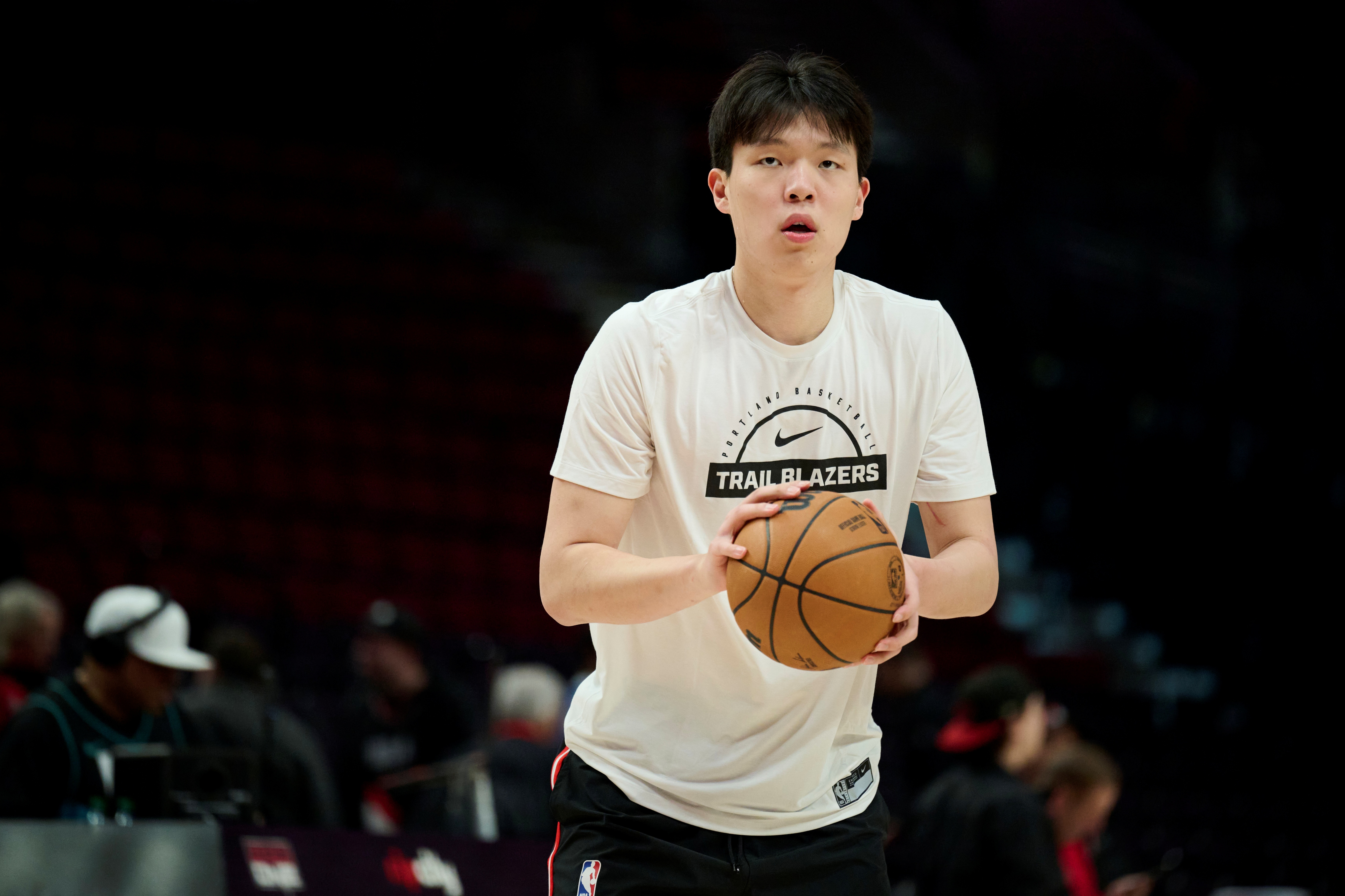 杨瀚森夏联首秀12+9+4 解说:上限已浮出水面,瓶颈在于身体 杨瀚森夏联首秀12+9+4 解说:上限已浮出水面,瓶颈在于身体