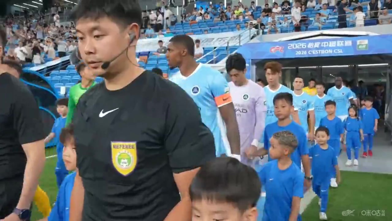姚钧晟世界波破僵，崔一鸣加布里埃尔建功，主场3-0完胜青岛西海岸
