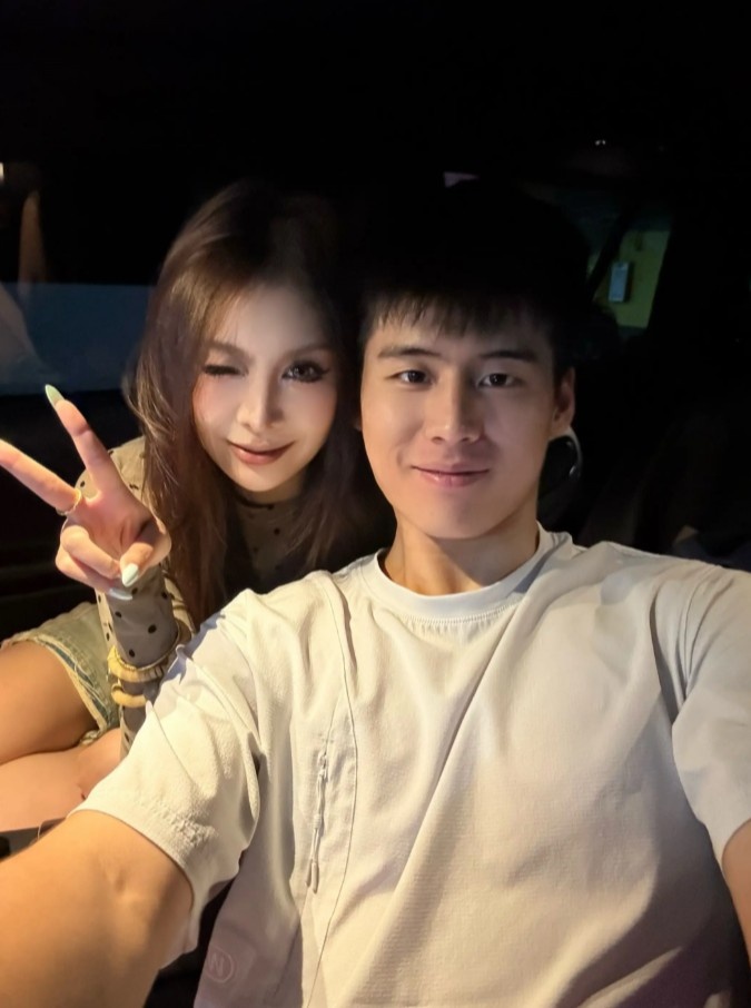 广东后卫陈家政晒照，上季场均3.7分季后赛仅1次出场