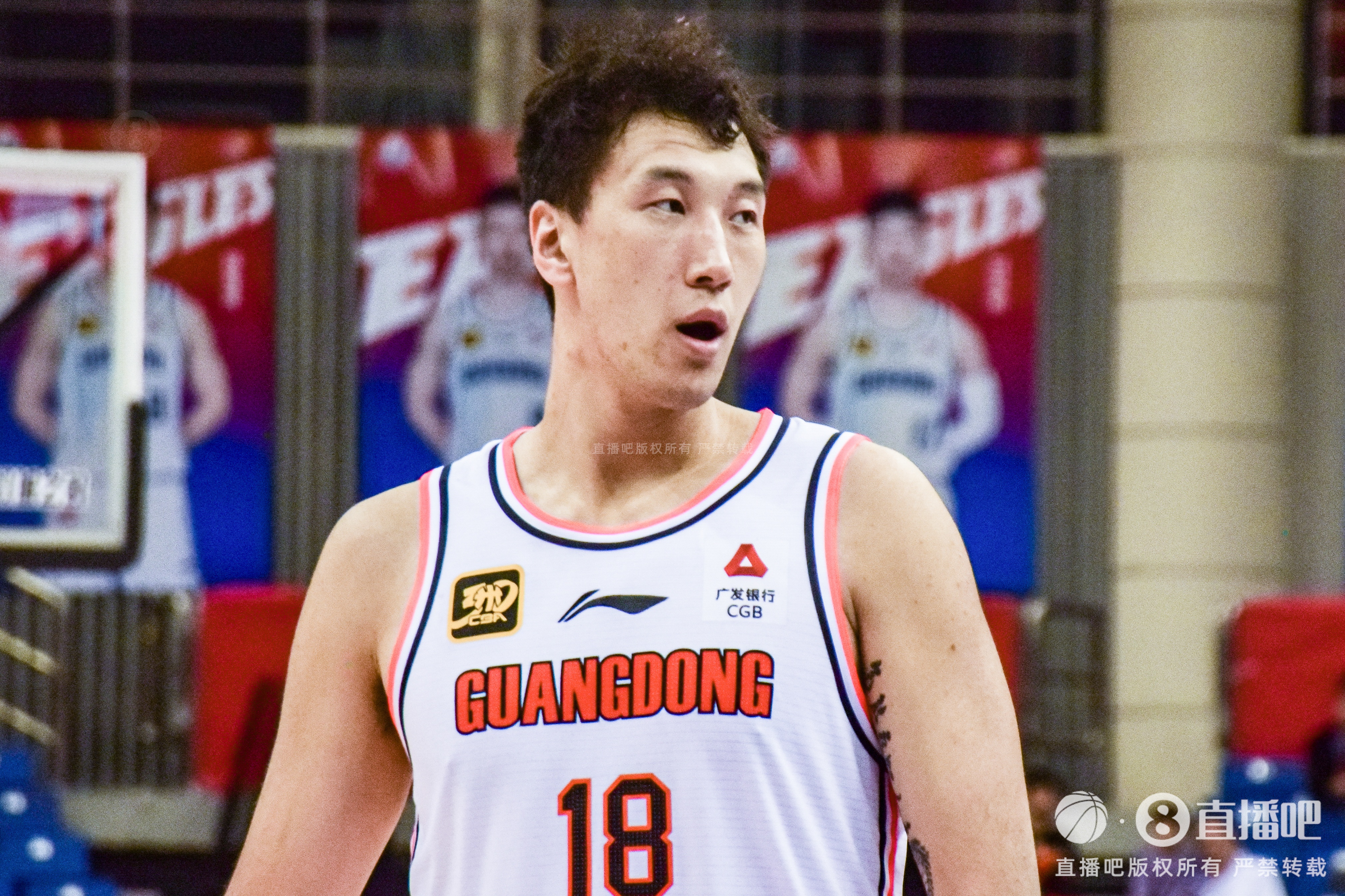 杜润旺3年D类顶薪加盟同曦 媒体人:迟来1-2年的正常换血