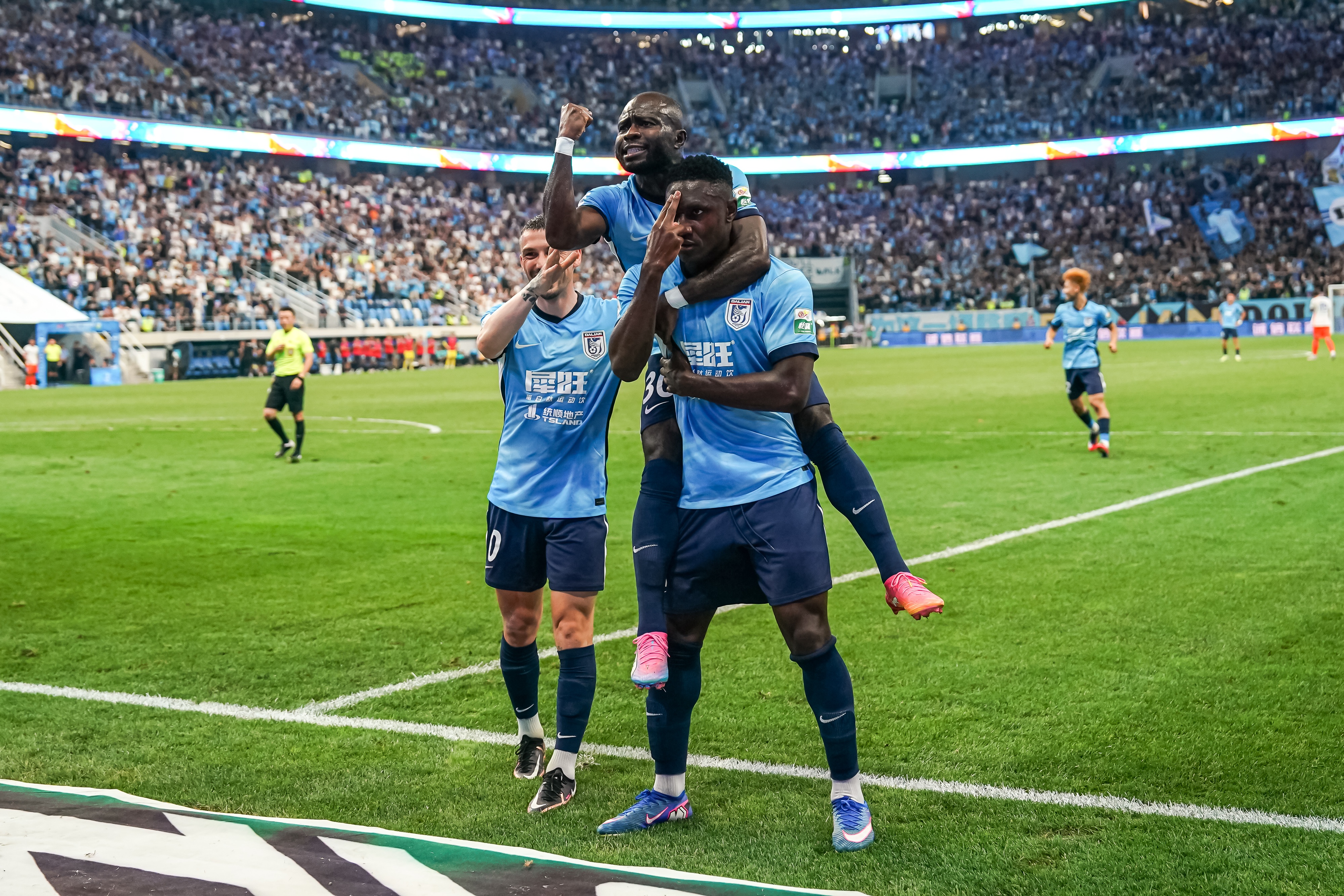 三连杀！大连英博3-1力克山东泰山创队史纪录
