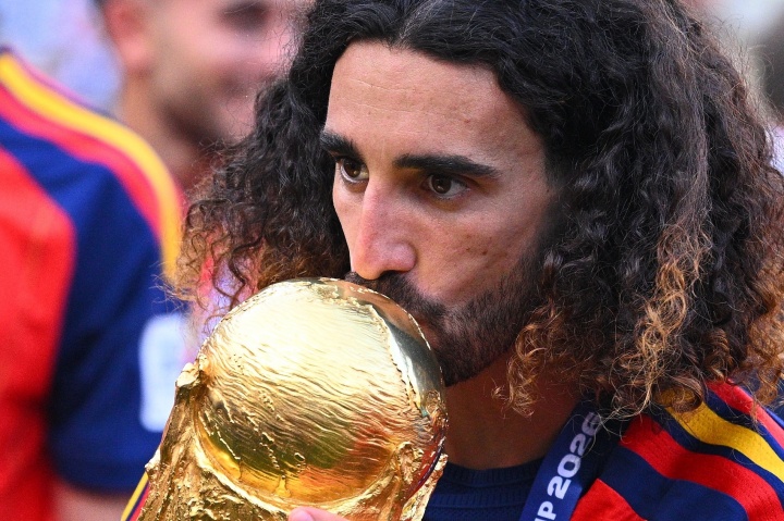 FIFA官方名单显示库库雷利亚仍属切尔西