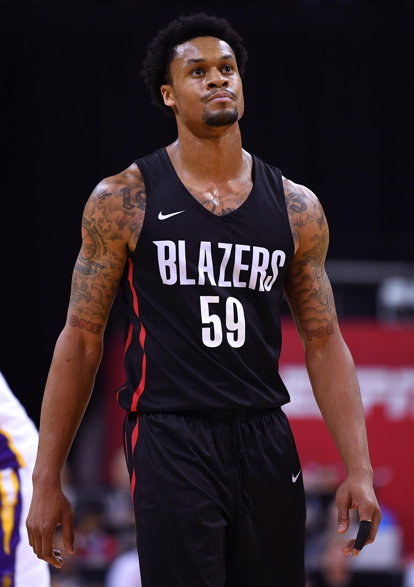 11号秀伦德博格包揽夏联MVP+FMVP 勇士94-90灭灰熊夺冠 11号秀伦德博格包揽夏联MVP+FMVP 勇士94-90灭灰熊夺冠