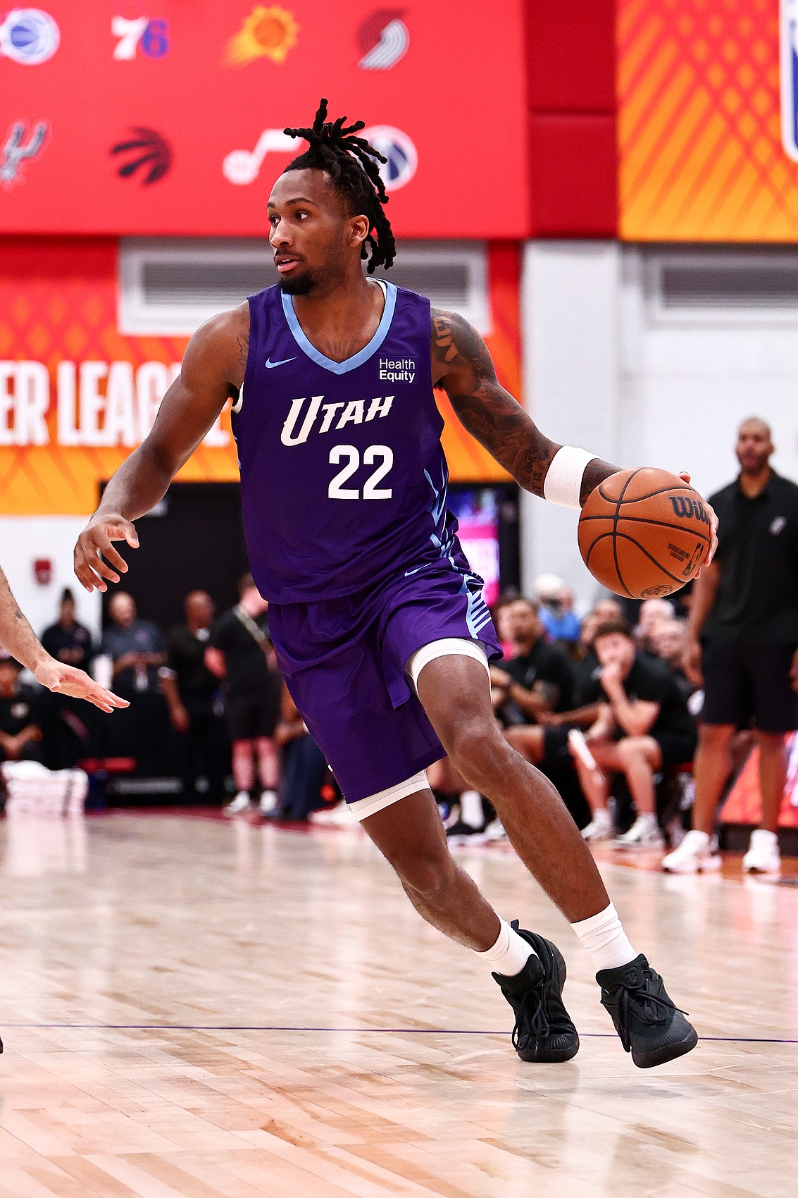 夏联奖项盘点：布泽尔MVP，威尔逊最闪耀，彼得森悬念待解