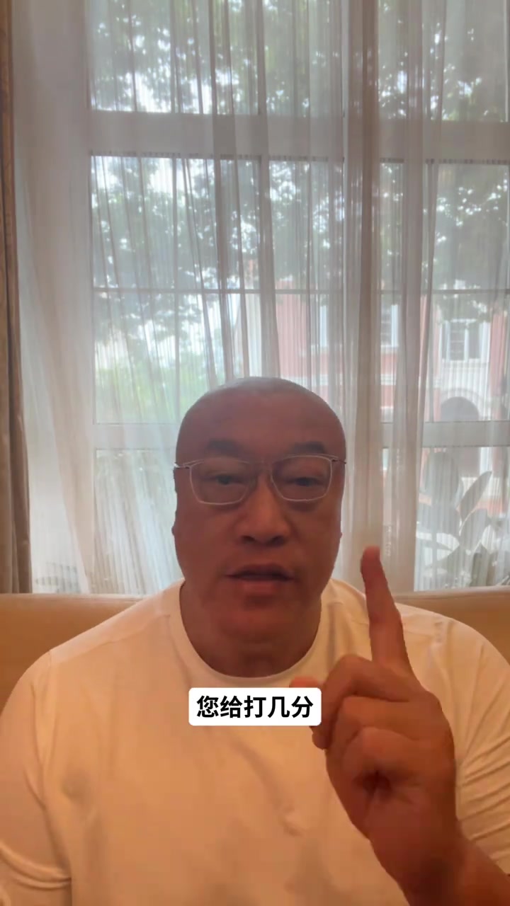 76人今夏操作获满分:老将底薪签詹姆斯,侧翼升级未透支未来 76人今夏操作获满分:老将底薪签詹姆斯,侧翼升级未透支未来