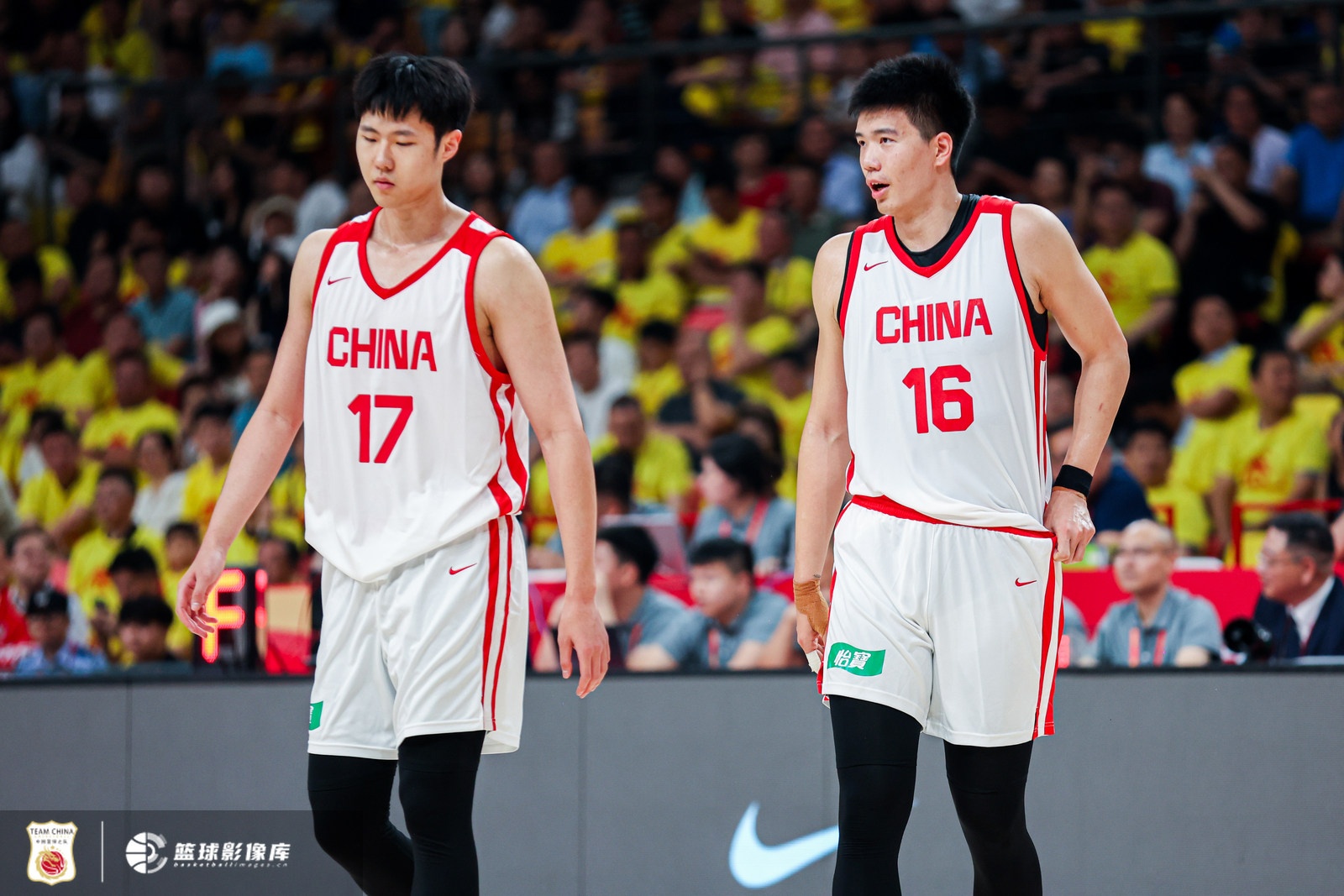 三分24中11！中国男篮90-82力克喀麦隆
