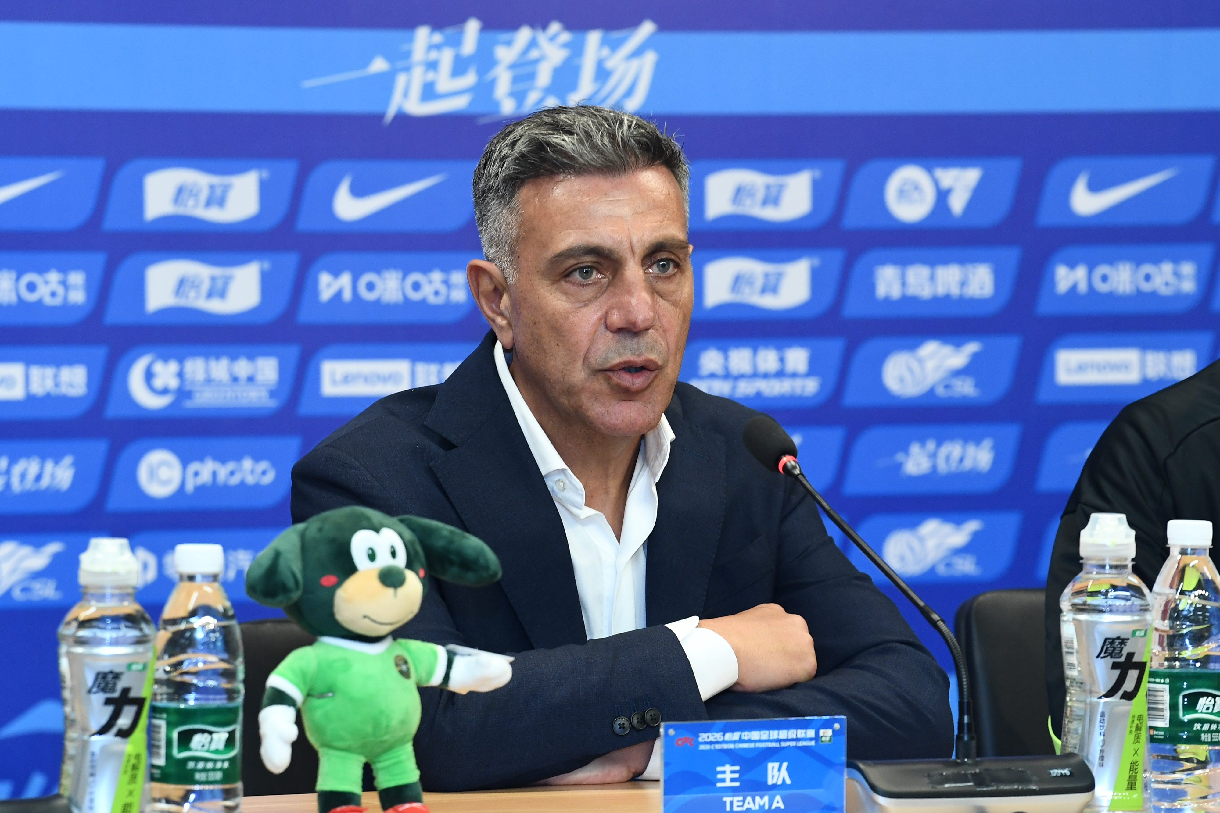 阿洛伊西:国安锋线中超最好 浙江队卡多索状态不错