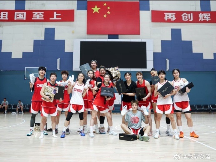 杨舒予陈明伶归队合练 女篮三战尼日利亚名单敲定