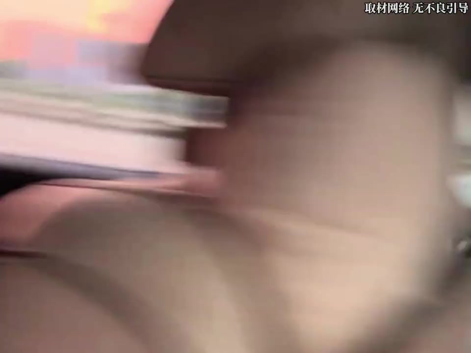 乔治长沙行追星事件收尾:交警联动寻人,签名球衣头盔交付 乔治长沙行追星事件收尾:交警联动寻人,签名球衣头盔交付